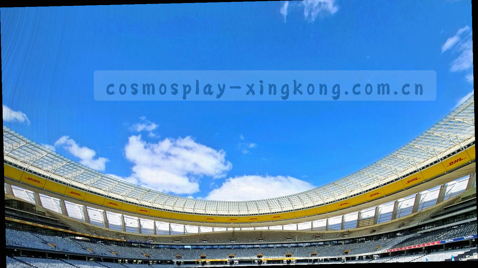 抽象的星空与轨迹线，象征发展历程